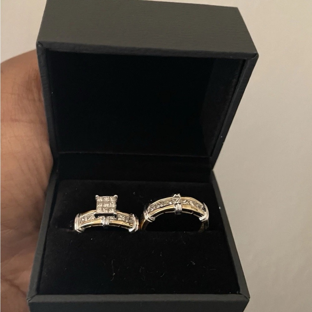 Elegant 14K Solid Gold Diamond Wedding Ring Set
